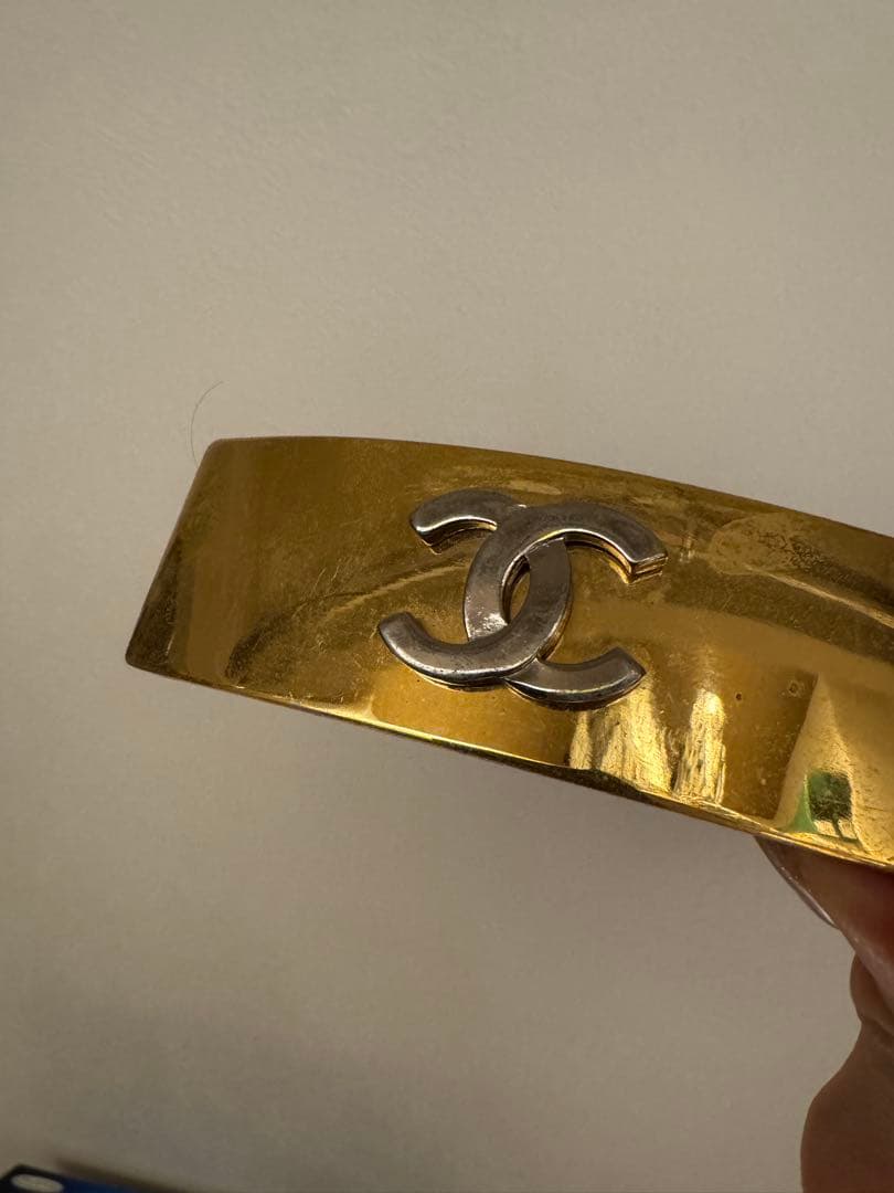 CHANEL ゴールド ロゴ ヘアアクセ　バレッタ