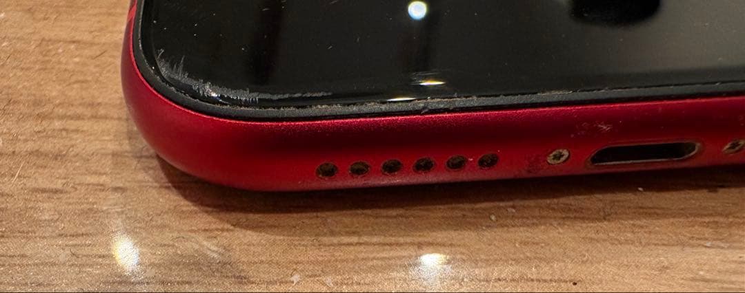 iPhone 11 レッド 64GB 箱と未使用コード有バッテリー68%