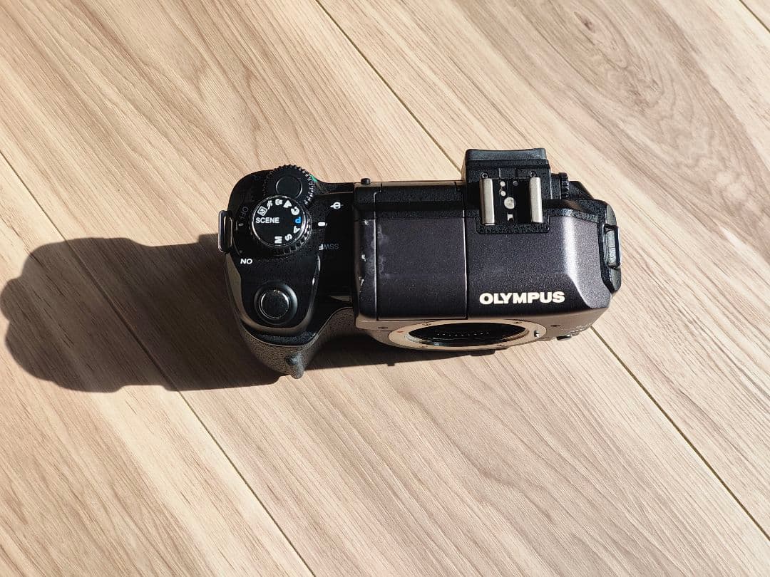 OLYMPUS E-300　コダックブルー