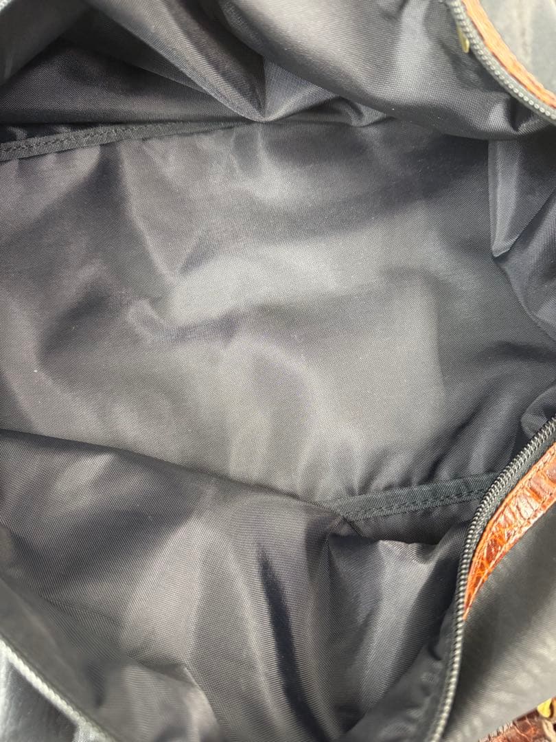 BALENCIAGAボストンバック