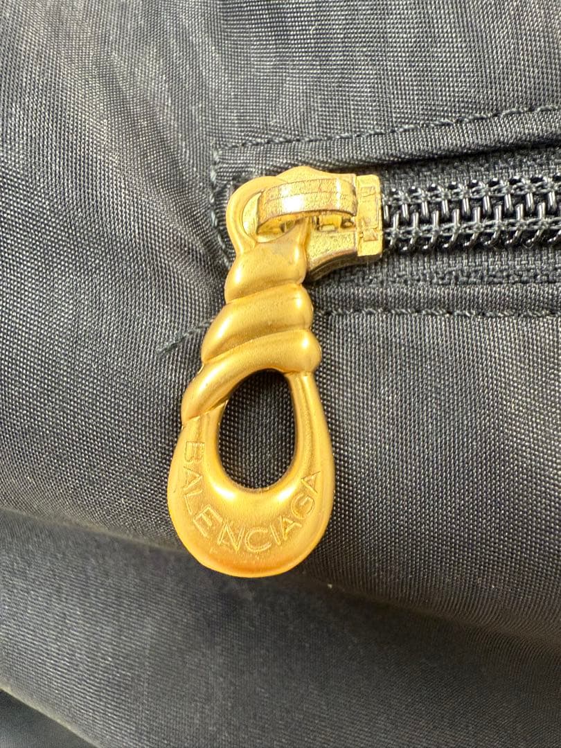 BALENCIAGAボストンバック