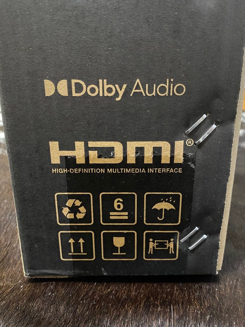 SKYWORTH Smart TV 32インチ 液晶モデルR