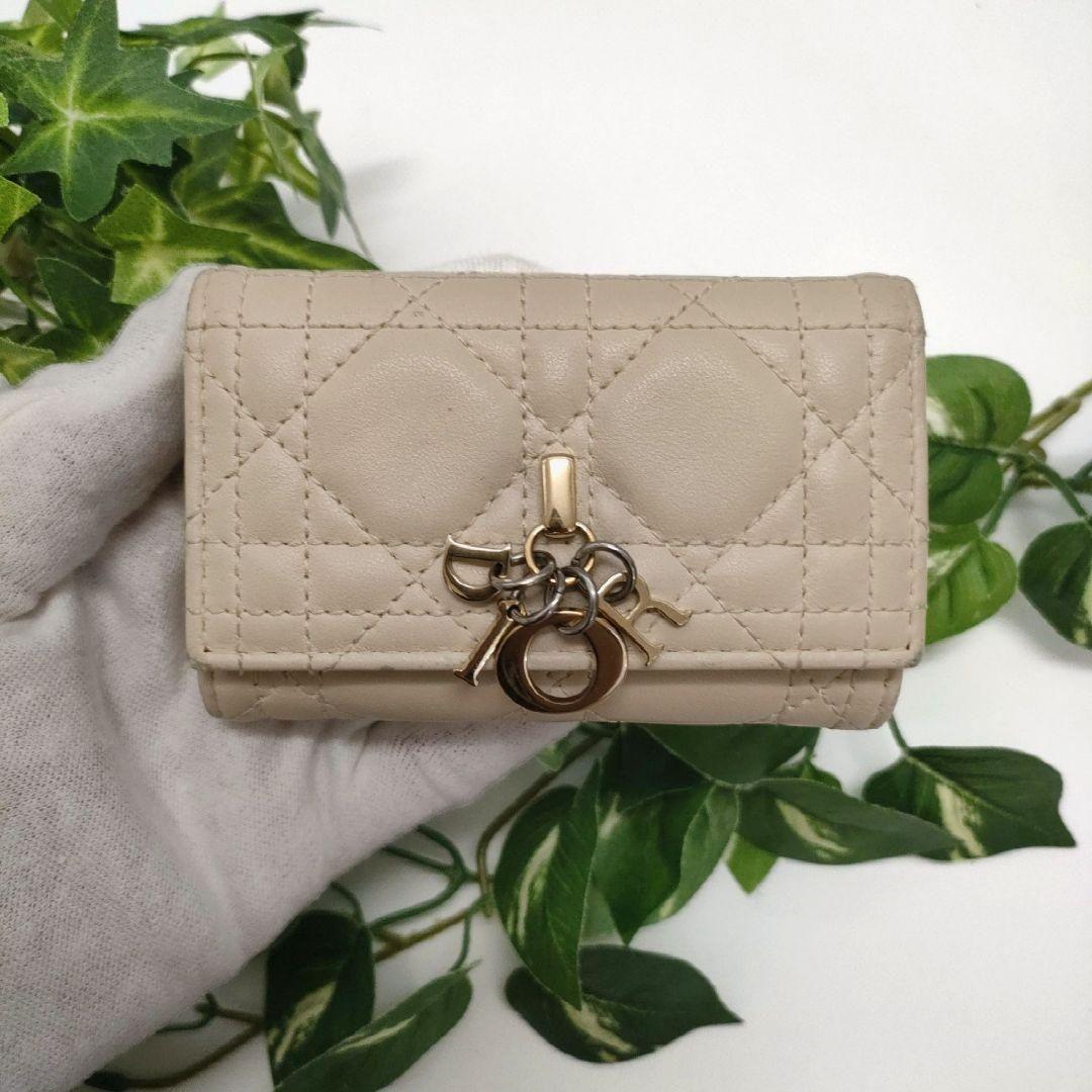 ディオール　キーケース　キーリング　アイボリー　カナージュ　ディオールチャーム