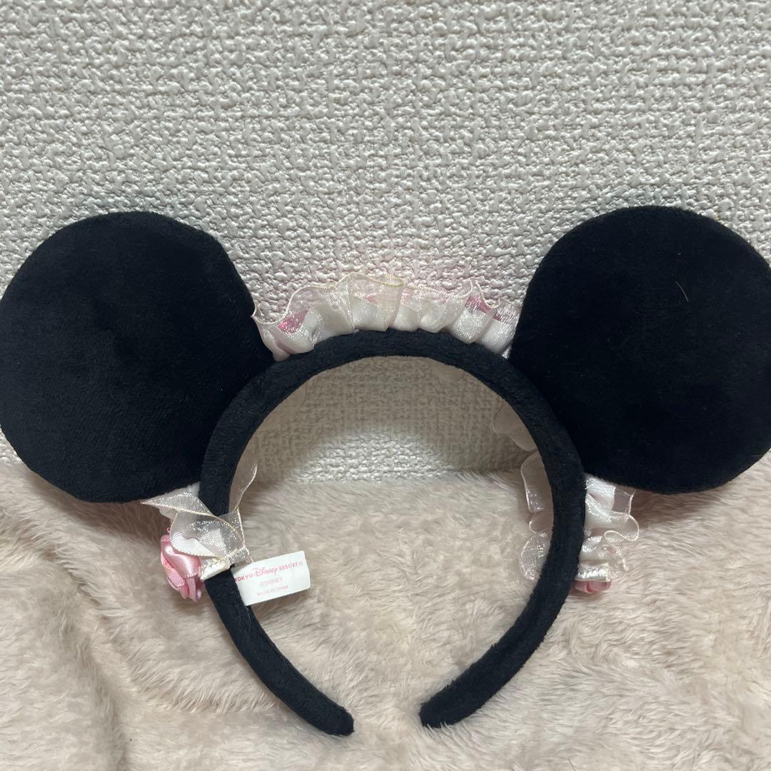 ディズニー　ミニー　バラ　パール　フリル　カチューシャ　薔薇