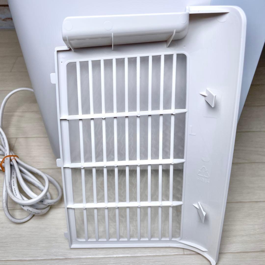 シャープ 衣類乾燥 除湿器 冷風機能 CM-J100-W 2020年製