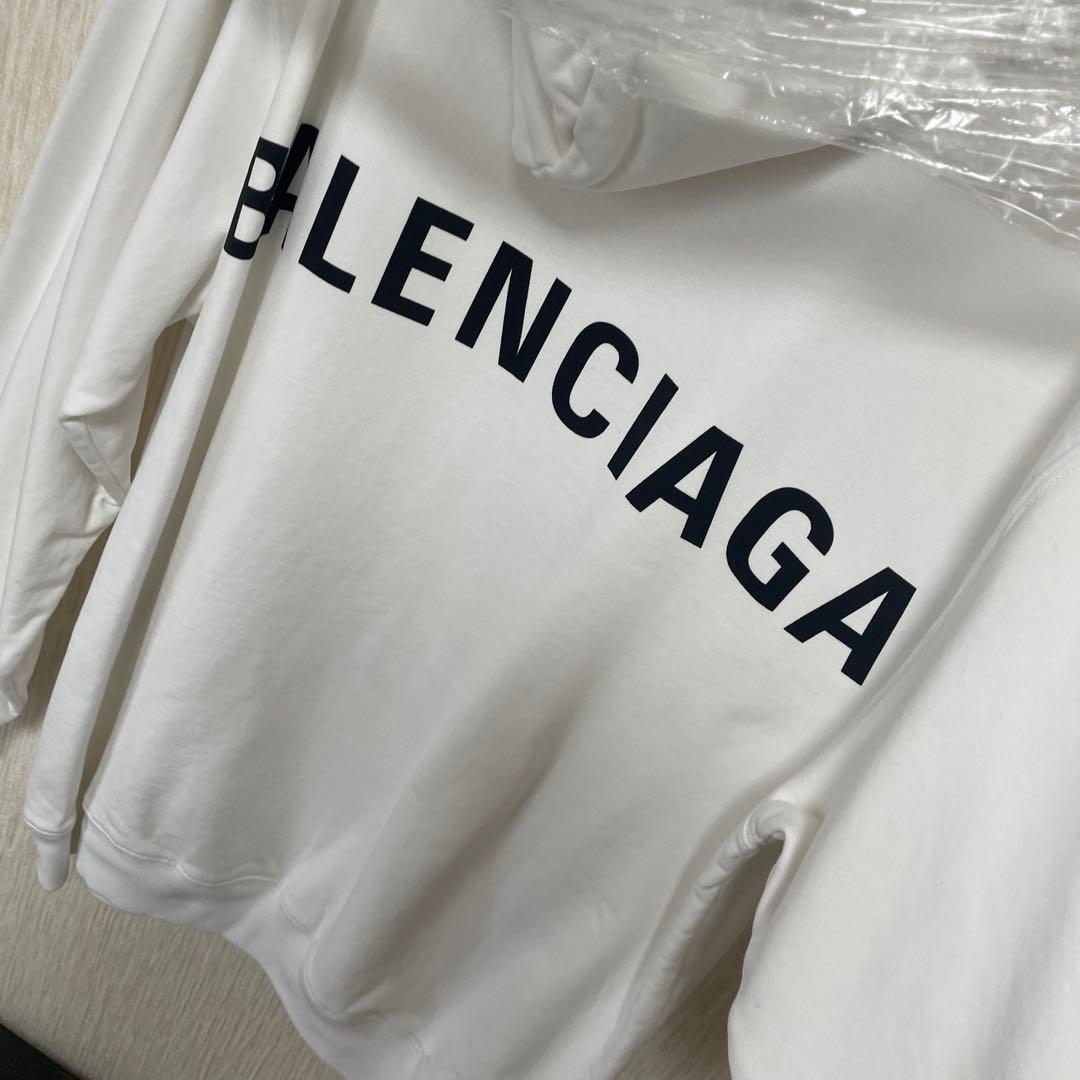 バレンシアガパーカー　s