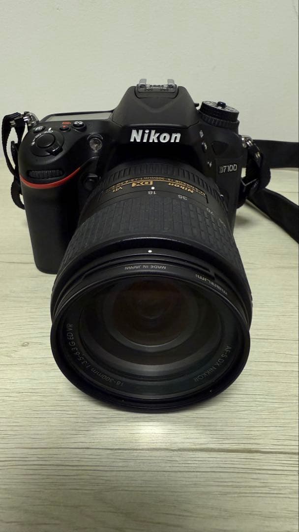 Nikon D7100 デジタル一眼レフ カメラ