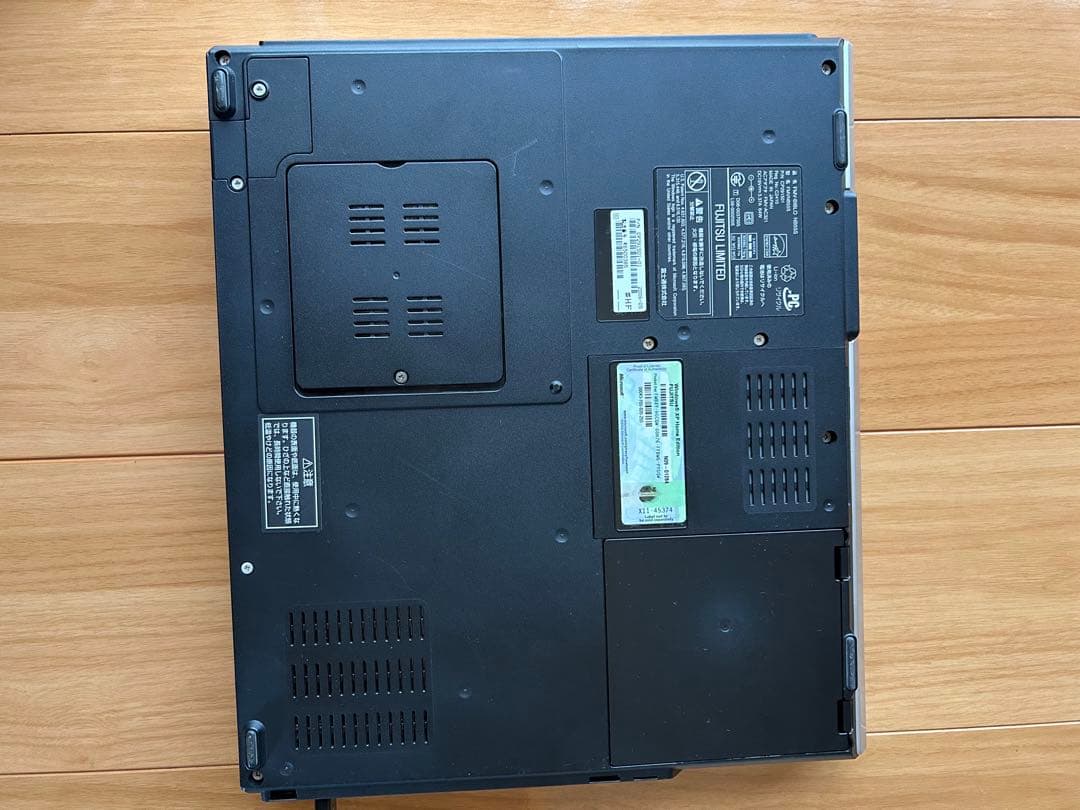 その他ノートPC本体 FMV-BIBLO NB55S