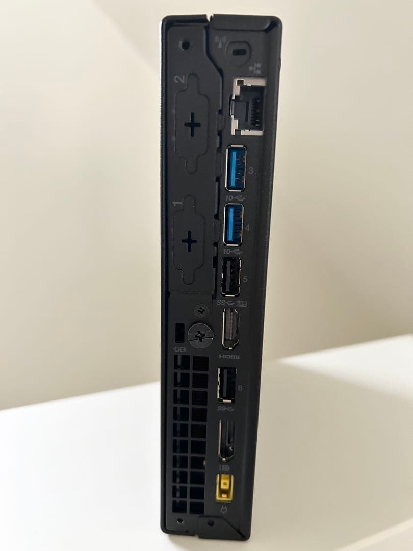 Lenovo Thinkstation P330 Tiny i7 第8世代 ミニ