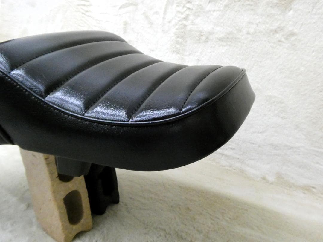 タックロールシート　黒皮　ＮＣ３１/② CB400SF前期 あんこ抜き