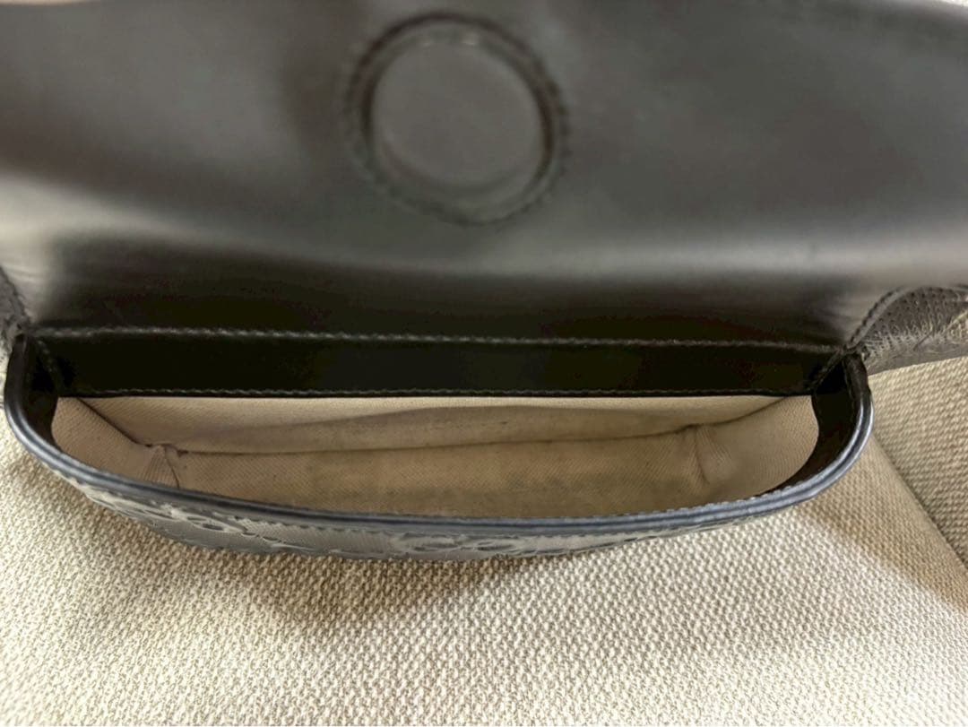 【期間限定大幅値下げ】GUCCI ボディバッグ ブラック レザー 645093