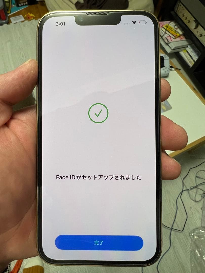 iPhone13pro 512GB ゴールド極美品SIMフリーバッテリー100%
