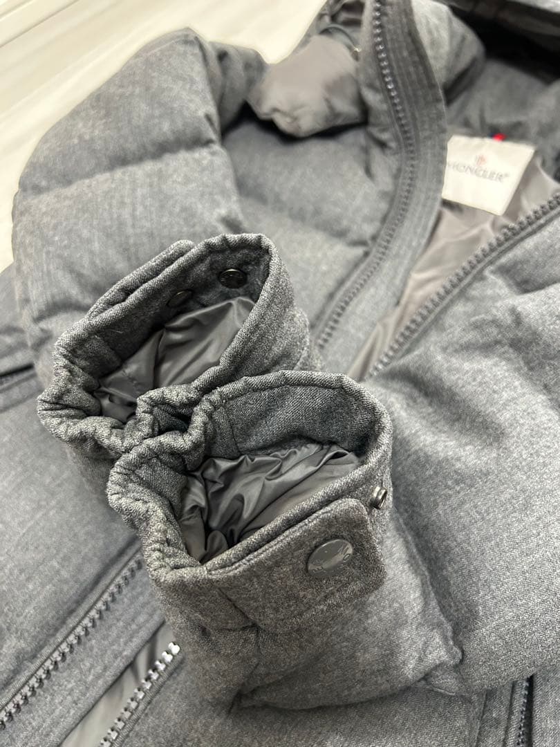 MONCLER モンジュネーブル グレー フード付きダウンジャケット サイズ0