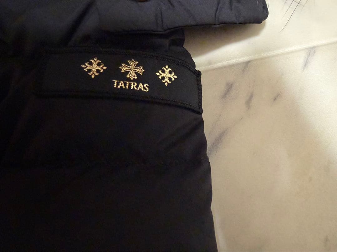 TATRAS タトラス　VARENA ヴァレナ　ダウン　全面ナイロン　黒　1