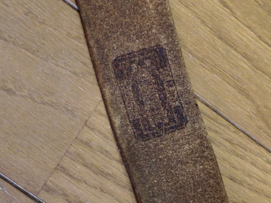 レッドムーン　シルバーバックル　茶芯ベルト