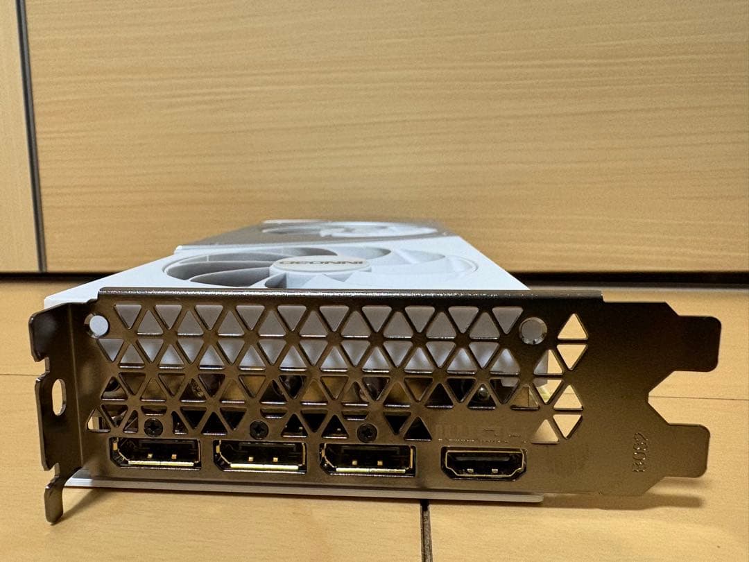 INNO3D GeForce RTX 4070 Ti SUPER