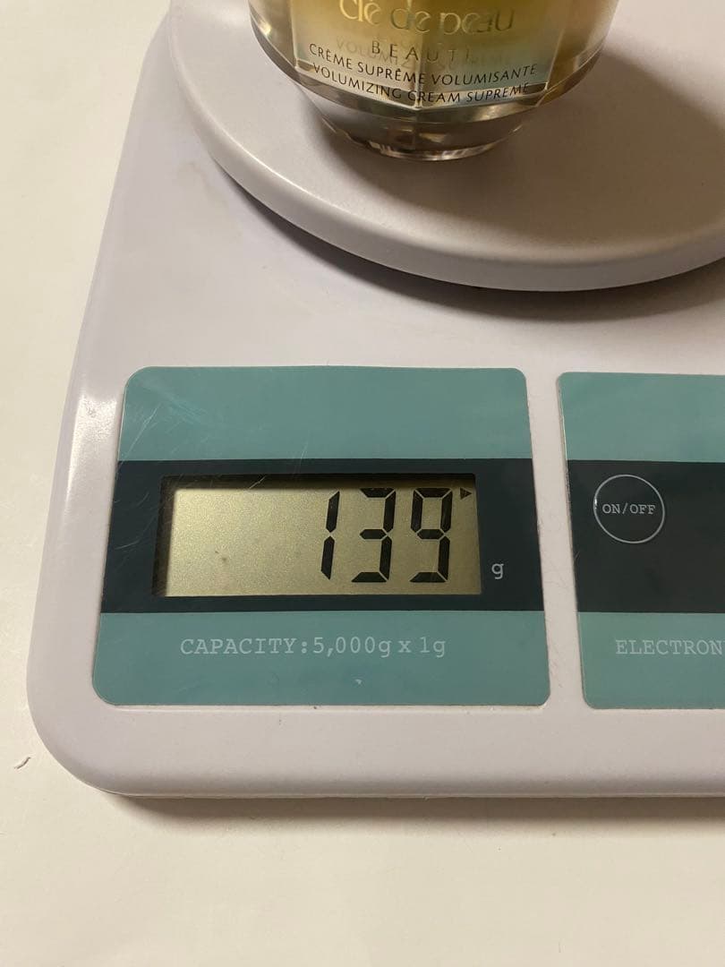 限定お値下げ❗️サンプル付き❗️クレ・ド・ポー ボーテ　クレームヴォリュミザントＳ☆