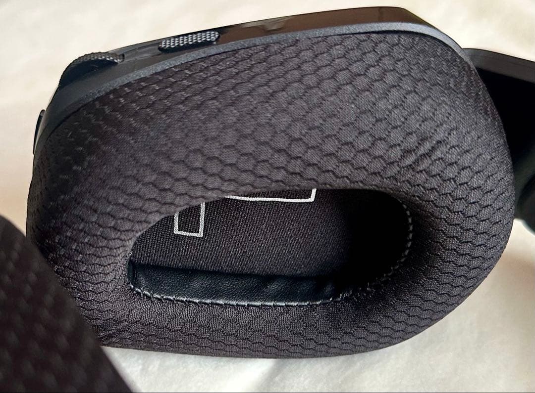 Logicool G733 ワイヤレス ゲーミングヘッドセット