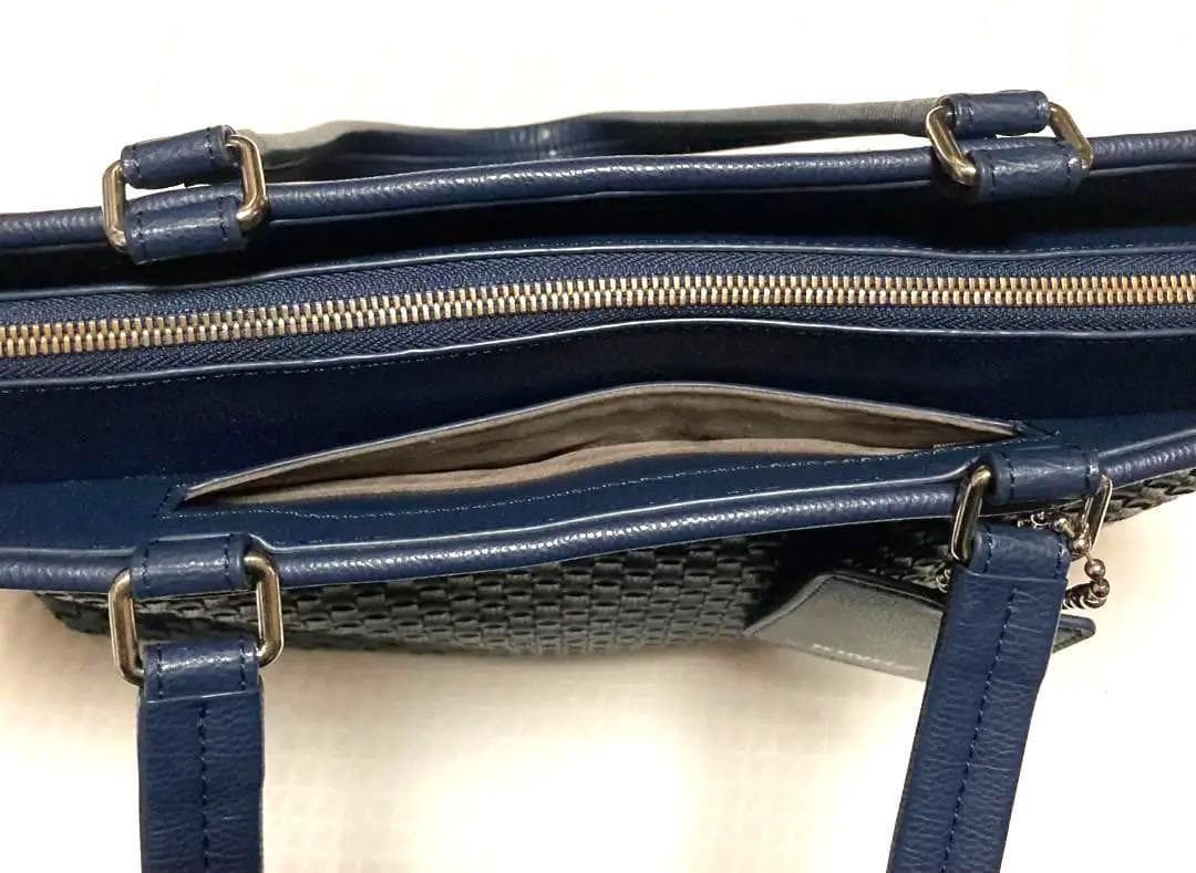 KINGZ by Samantha Thavasa　クルーナー横型トート　紺