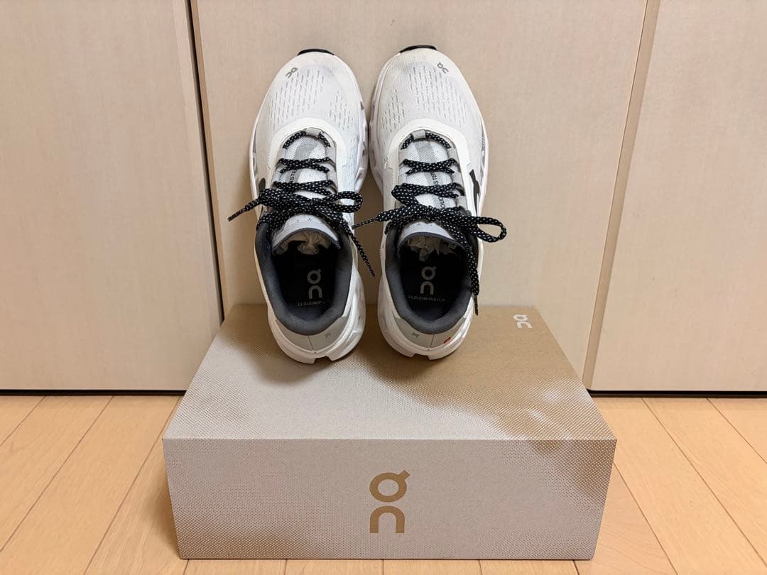 スパイク・シューズ on cloud monster 25.5