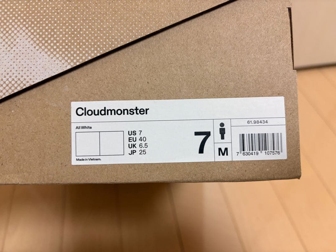 スパイク・シューズ on cloud monster 25.5