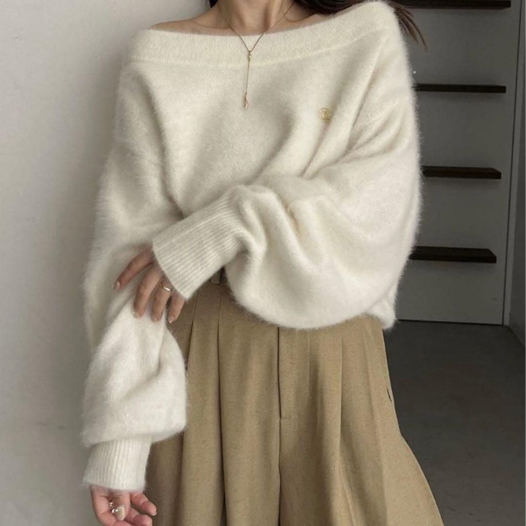 【C.L】 FOXカシミアボートネックニットオフホワイト カプリシュレマージュ