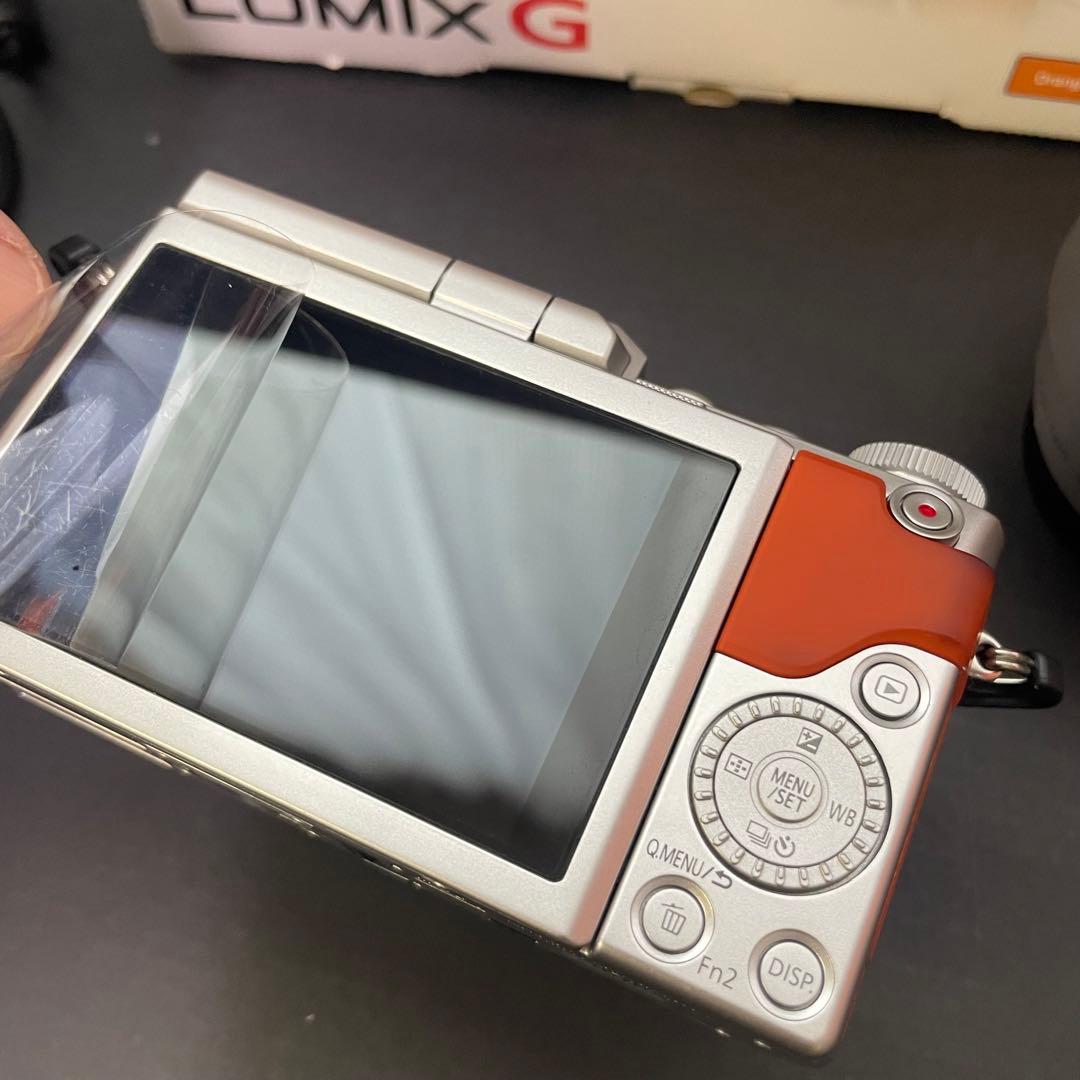 Panasonic DC-GF10W 4Kミラーレス一眼カメラ