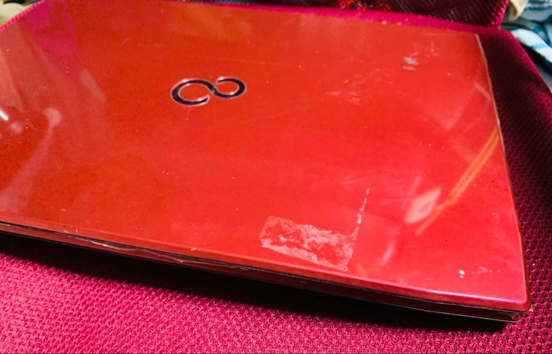 LIFEBOOK AH53/R（ルビーレッド）