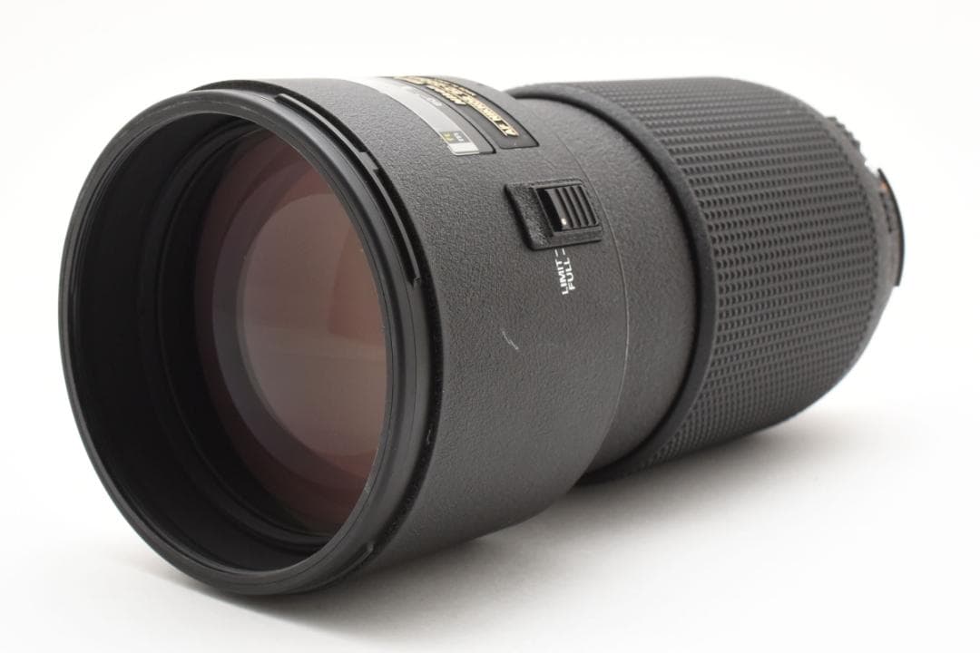 Nikon ニコン AF FX 80-200mm F 2.8 D ED