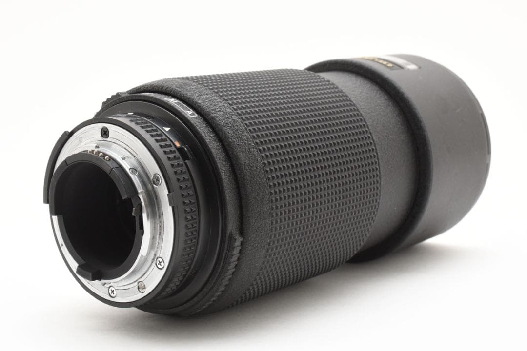 Nikon ニコン AF FX 80-200mm F 2.8 D ED