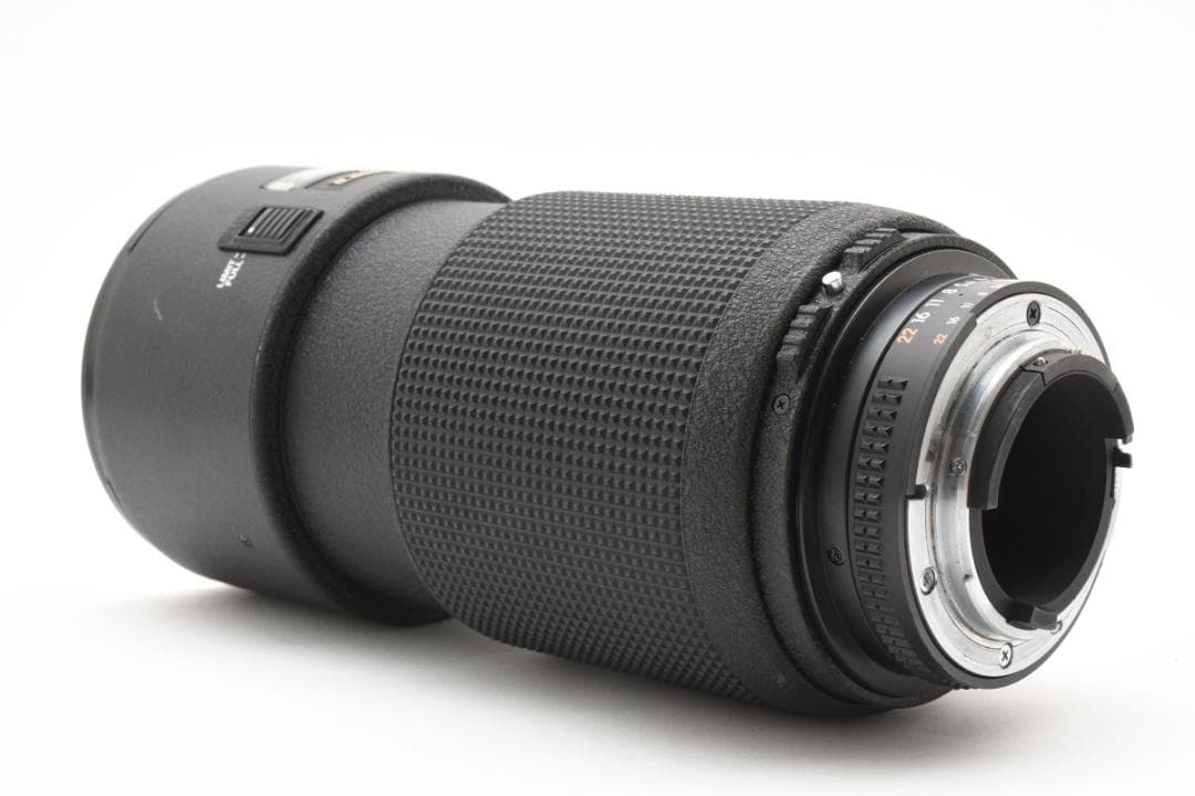 Nikon ニコン AF FX 80-200mm F 2.8 D ED
