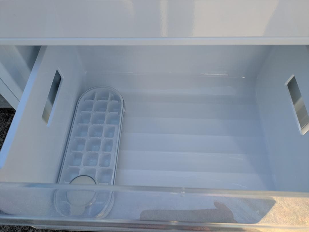 60026　冷蔵庫　ニトリ　Nitori　BR2G01 WH