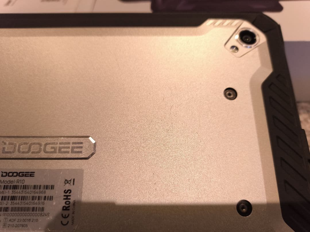 DOOGEE R10128GB15GB防水防塵helio 9910800mAh