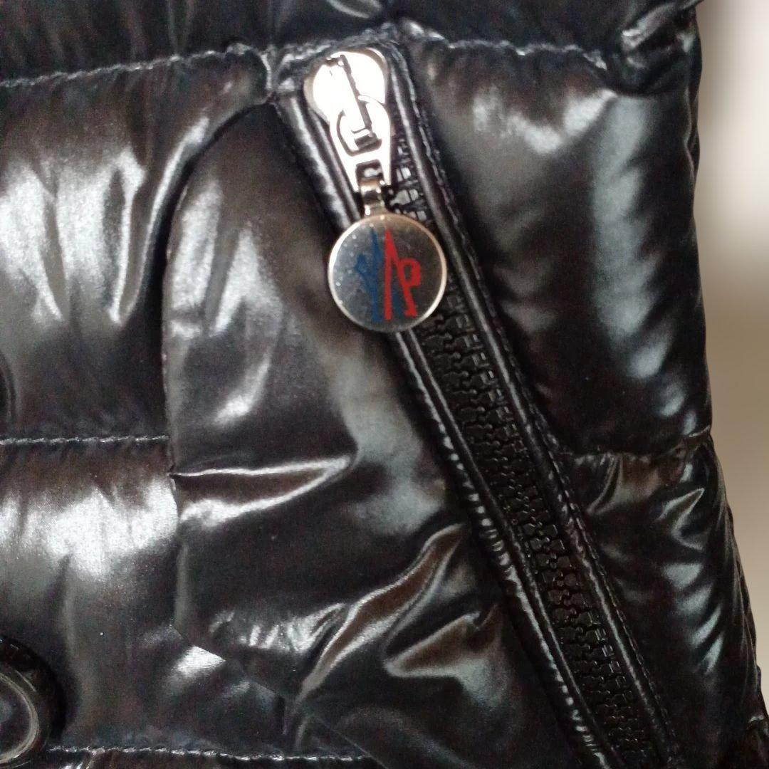 MONCLER (美品)ブラック (国内正規品)ダウンジャケット フード付き