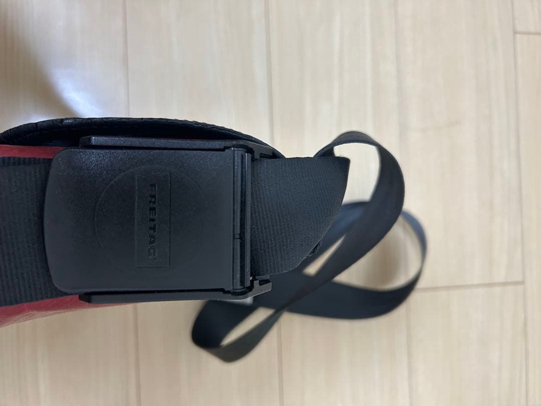 FREITAG メッセンジャーバッグ レッド
