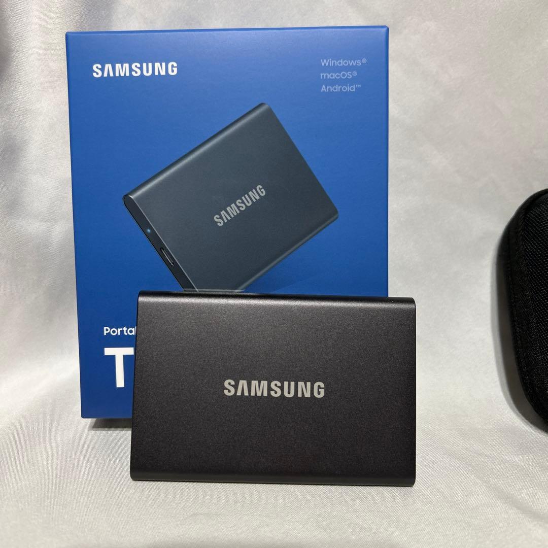 Samsung T7 1TB ポータブルSSD 専用ケース付き