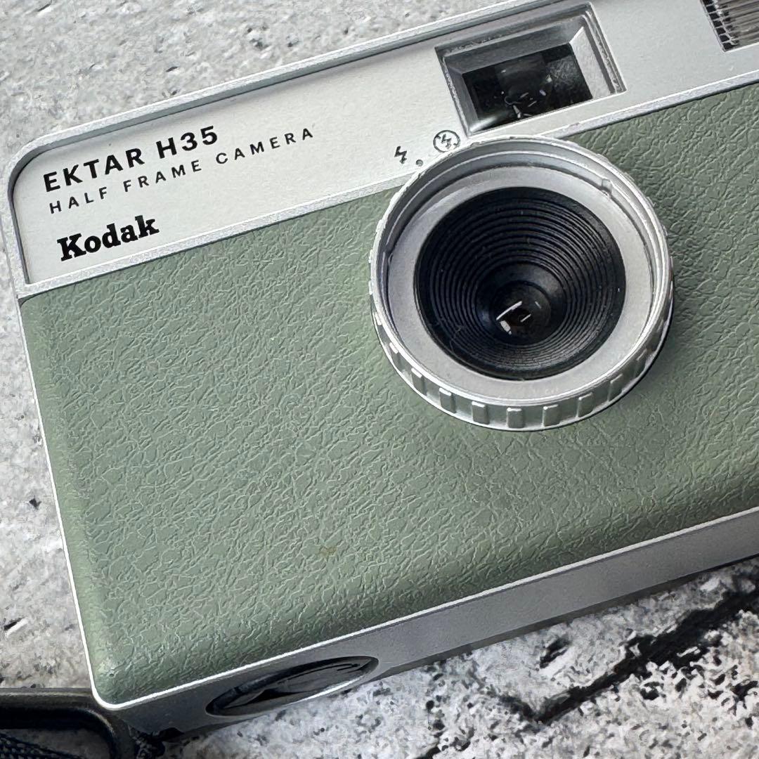Kodak　フィルムカメラ　EKTAR H35 期限切れフィルム4本付き