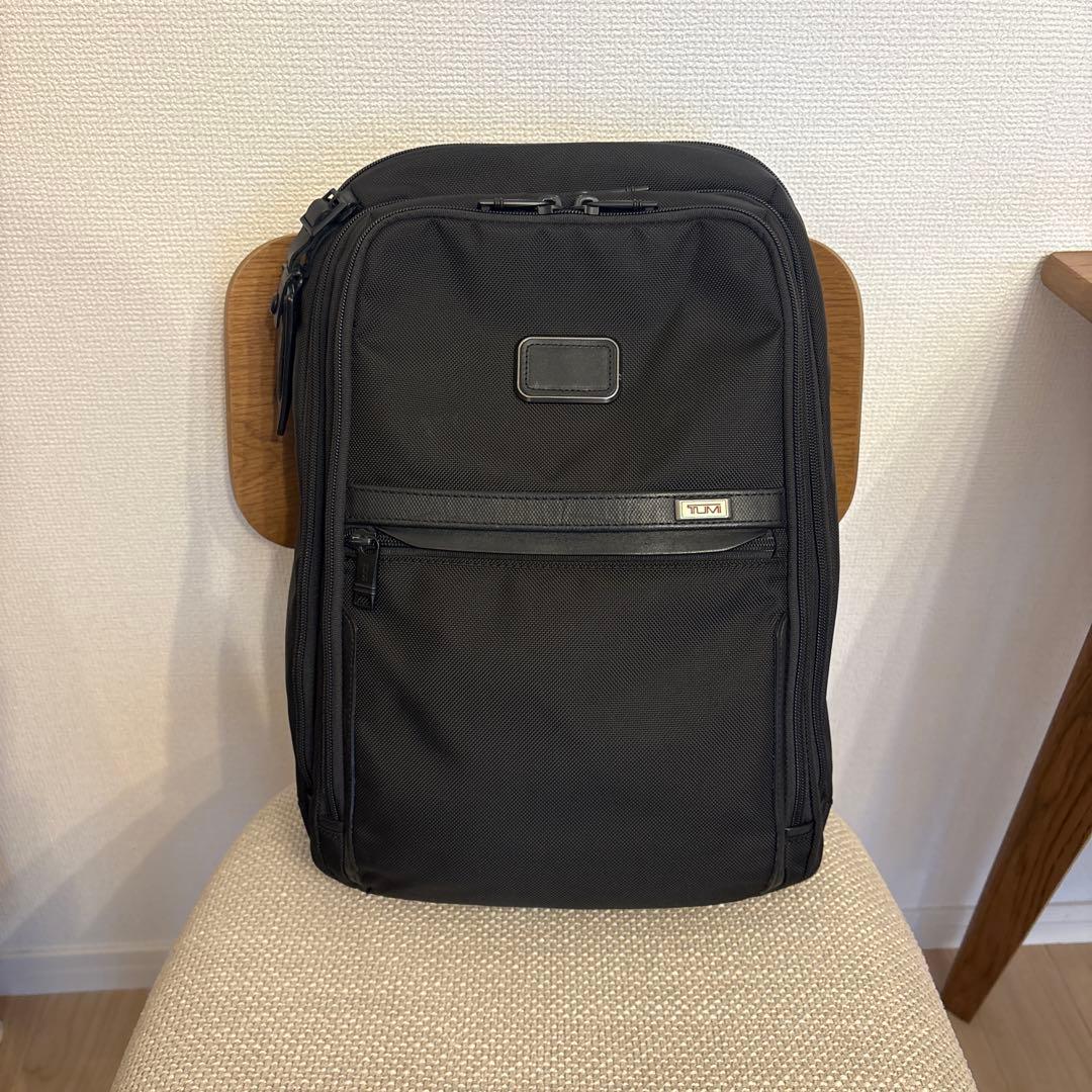 TUMI スリム・バッグパック