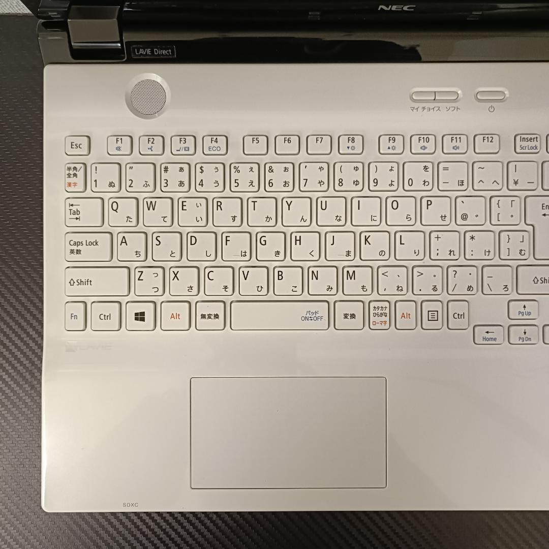 【美品】NEC ノートPC i7 SSD メモリ12GB Windows11 白