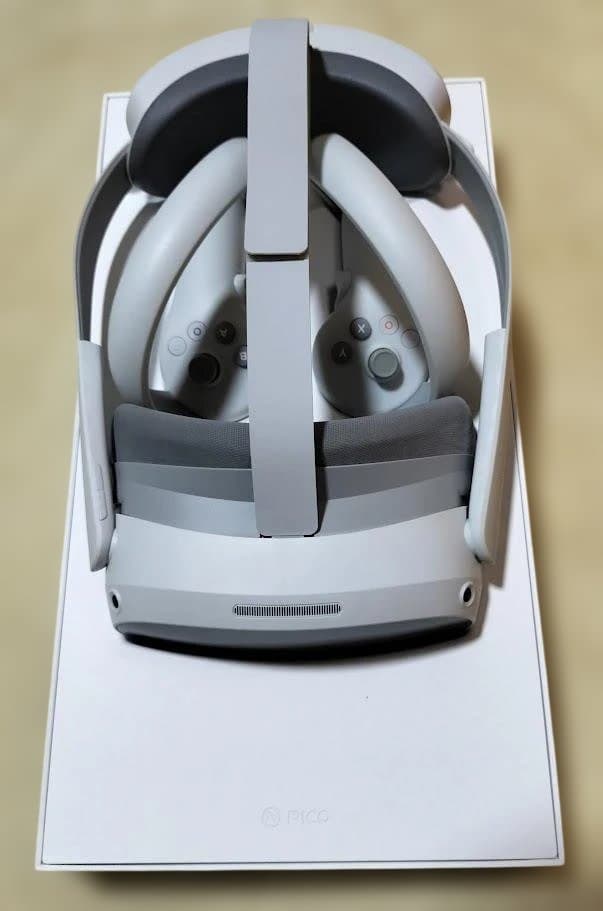 PICO4 8G 256GB - 完全ワイヤレス オールインワンVRヘッドセット
