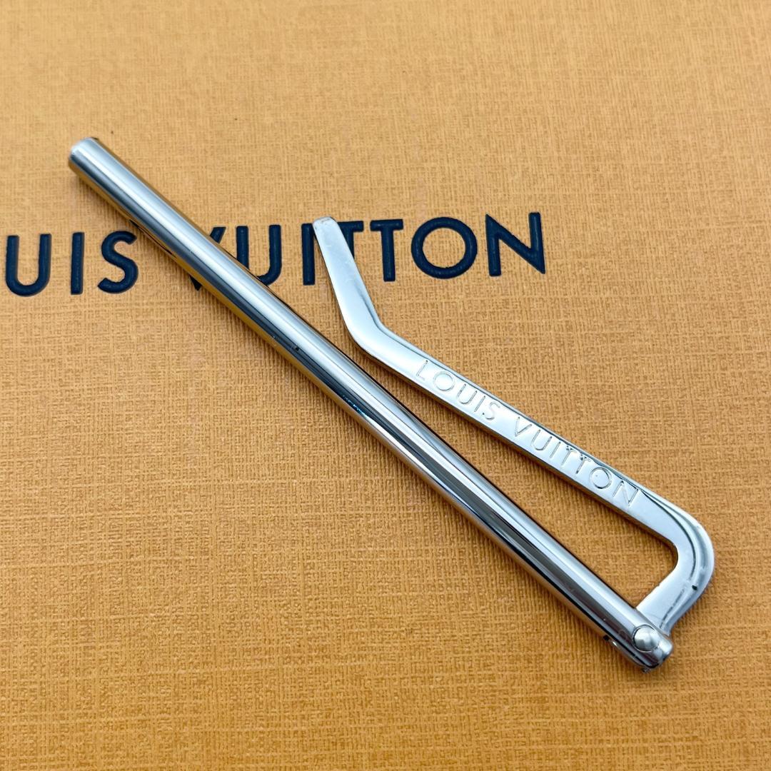 ルイヴィトン　ポルトフォイユパンス　タイガ　ブラック　マネークリップ