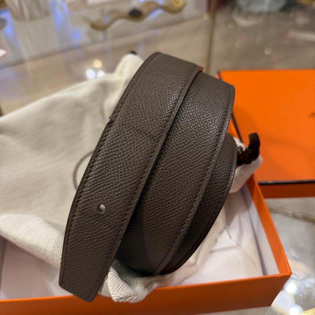 エルメス リバーシブルレザーベルト 90