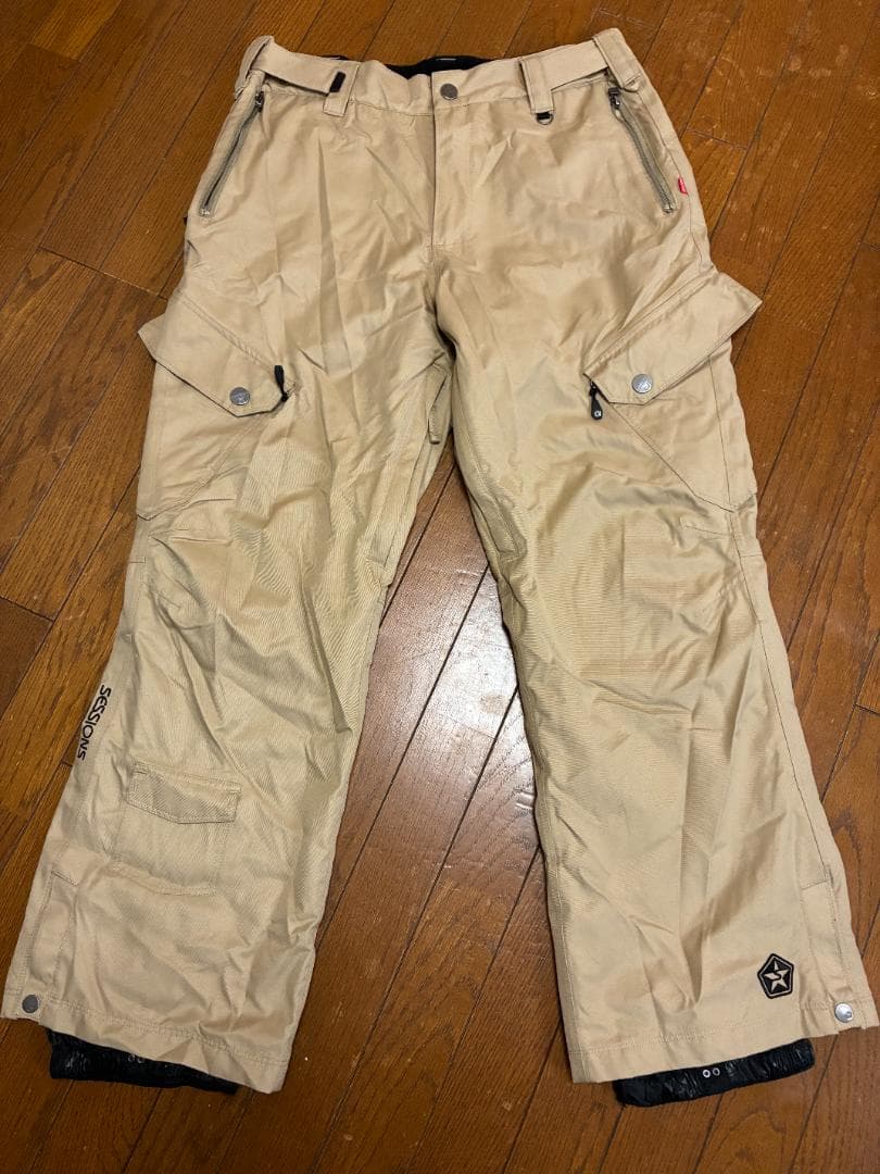 SESSIONS（セッションズ） 上下スノーボードウェア