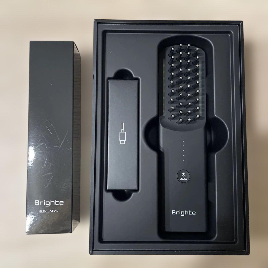 正規品　Brighte エレキブラシ　美顔器　佐々木希