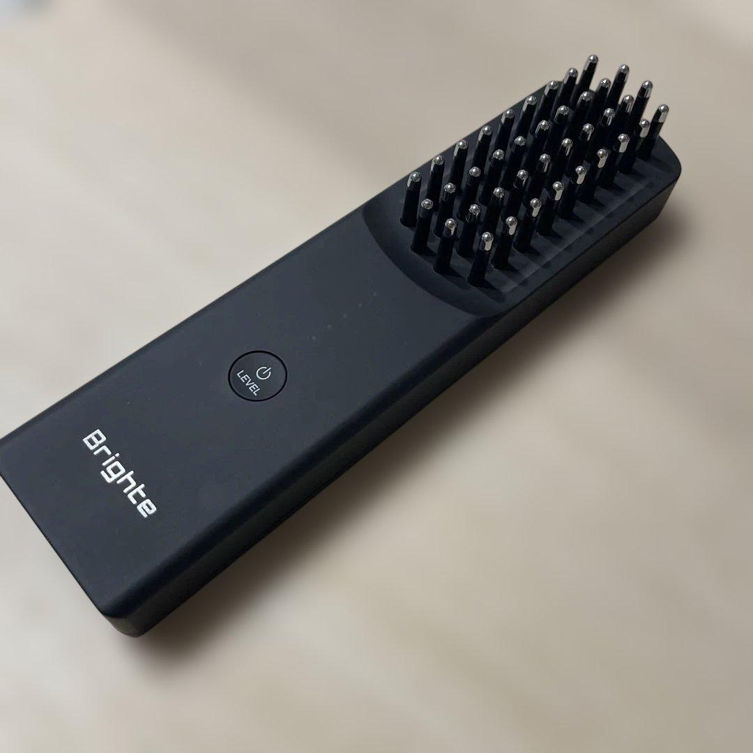 正規品　Brighte エレキブラシ　美顔器　佐々木希