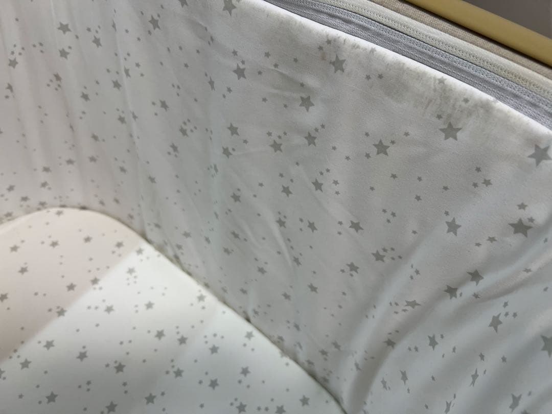 HZDMJ ベビーベッド ベージュ 星柄