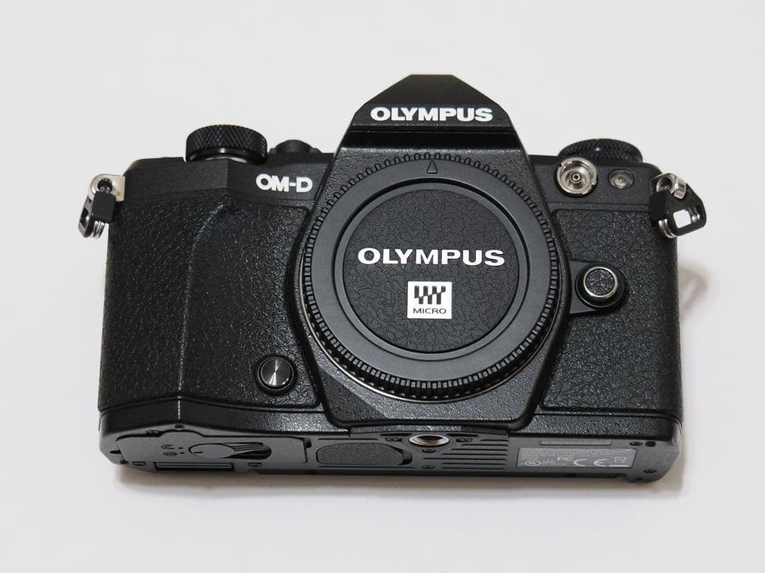 デジタルカメラ OLYMPUS OM-D EM-5 MARKII