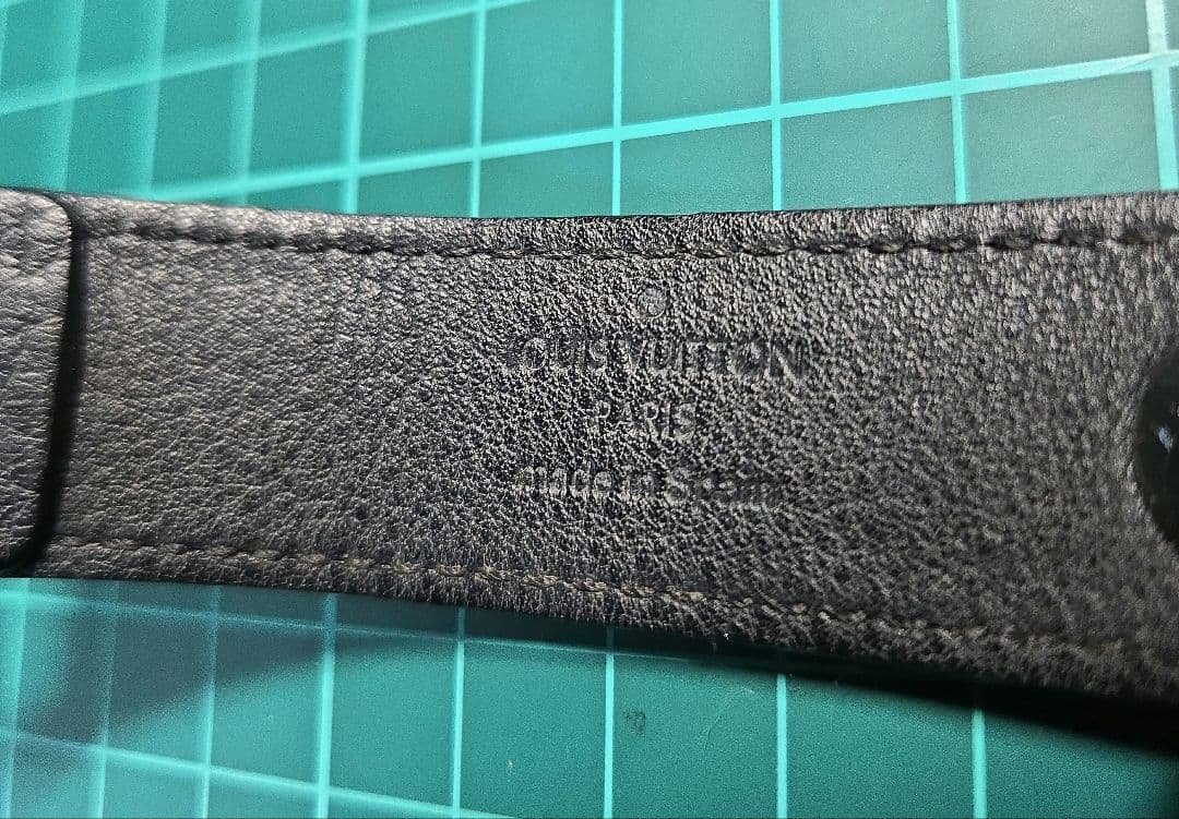 Louis Vuitton ブラック レザーブレスレット正規品