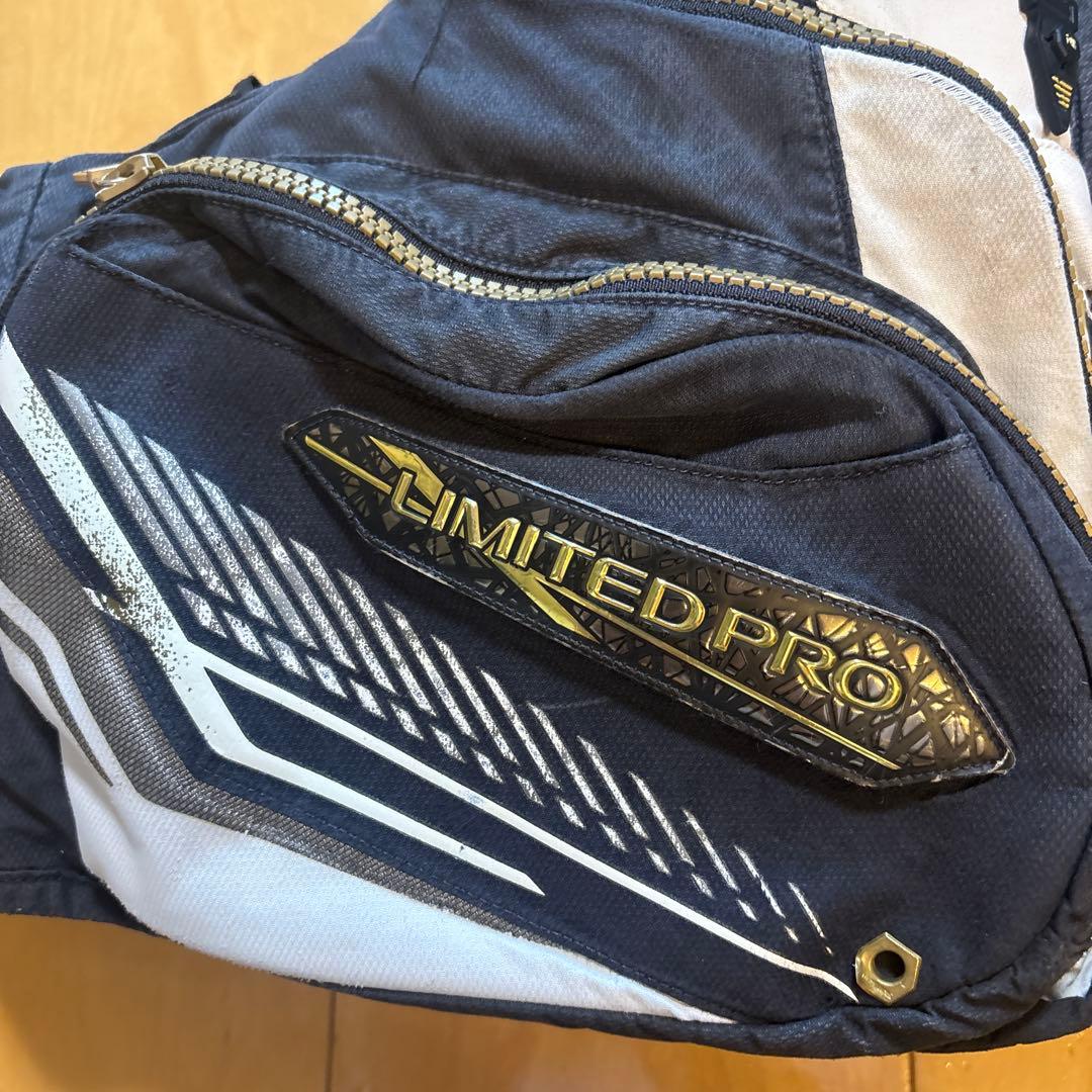 SHIMANO LIMITED PRO ライフジャケット ネイビー/ホワイト
