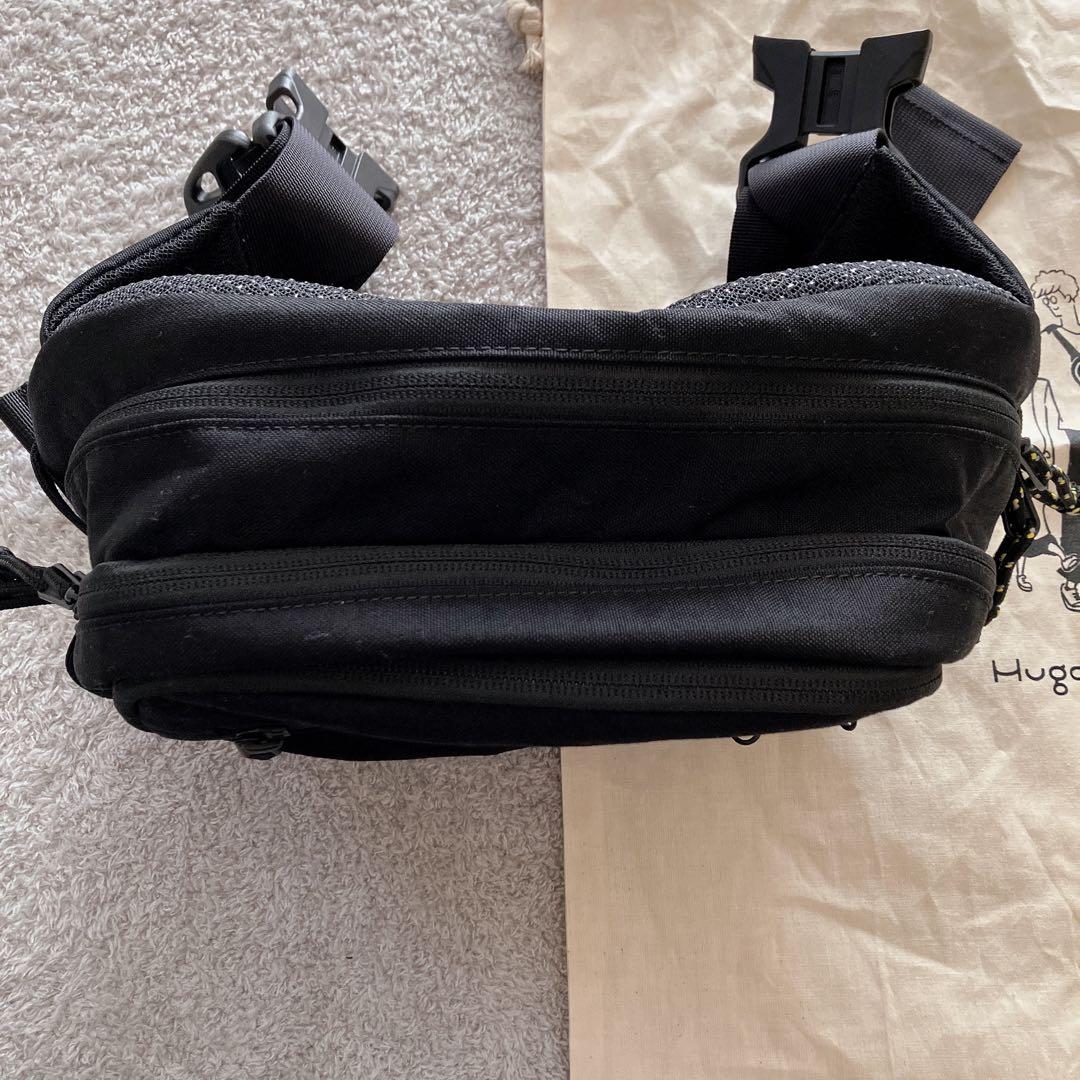Hugoo ハグー　ヒップシート ショルダーバッグ 　抱っこ紐　赤ちゃん